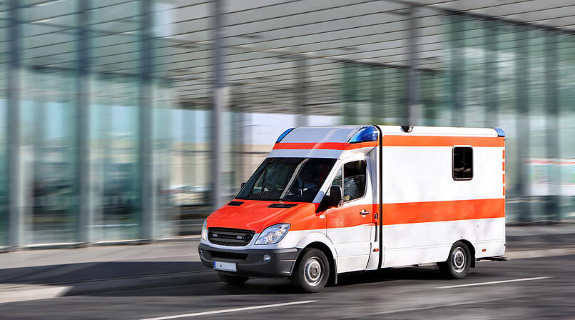 16-J&auml;hrige prallt im Kreis Bamberg in Leitplanke