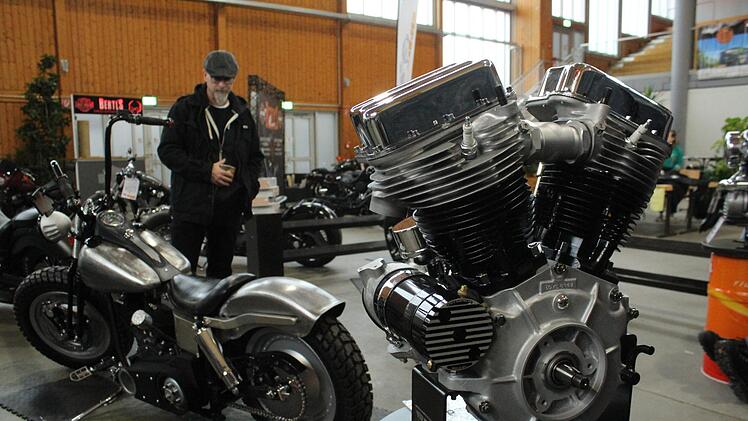 Hier ist die V-Form des V8-Motors gut zu erahnen. Foto: Markus Häggberg