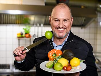 Starkoch Frank Rosin bringt in seiner Sendung wieder marode Restaurants auf Vordermann.