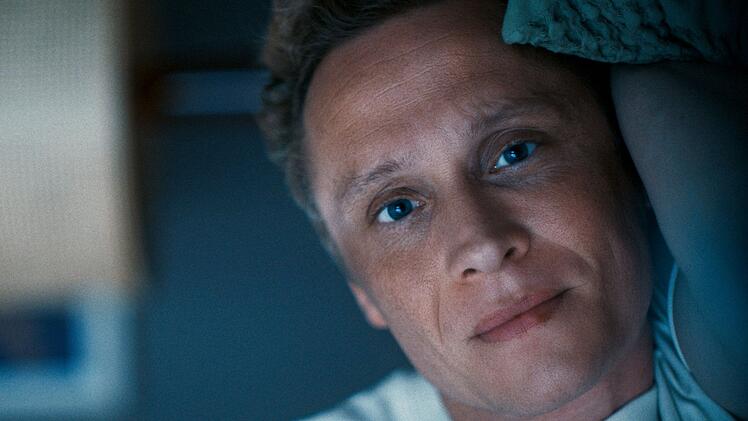 Felix (Matthias Schweigh&ouml;fer) ist in seinem Leben an einem neuen Tiefpunkt angelangt.