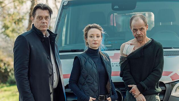 Thomas Komlatschek (Hary Prinz, links), Luisa Hoffmann (Alina Fritsch) und Micha Oberl&auml;nder (Matthias Koeberlin) ermitteln im Fall eines ermordeten Unternehmers - und einer entwendeten Geige.