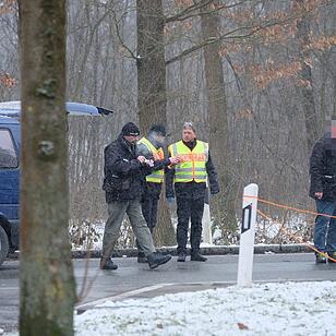 Toter Mann auf Autobahnparkplatz bei A9 gefunden