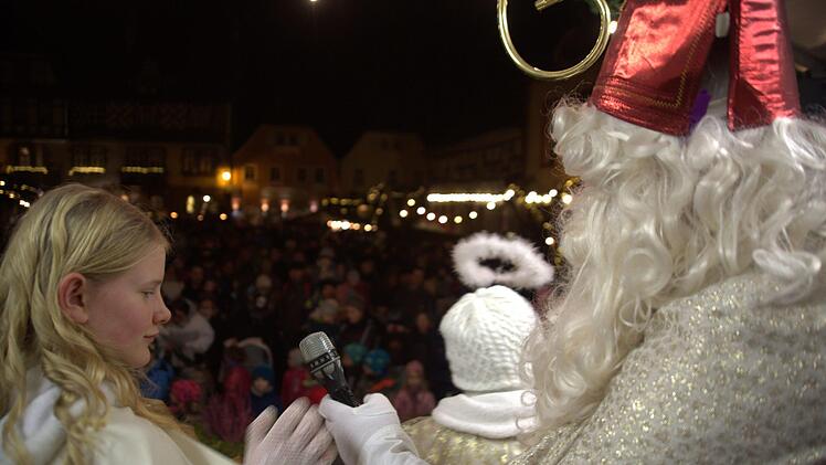 Impressionen vom Seßlacher Adventsmarkt.