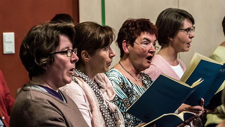 Impressionen von der Probenarbeit des Coburger BachchorsFoto: Jochen Berger