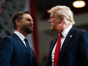 Mächtige Allianz zweier radikaler Politiker: US-Vizepräsident J.D. Vance (links) und US-Präsident Donald Trump.