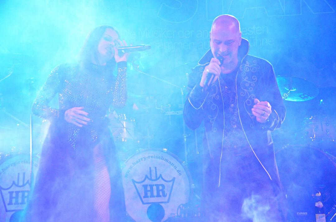 Mit ALLSTAR live auf der B&uuml;hne und Ph&auml;t J&auml;nnys H&ouml;use als Vorband!