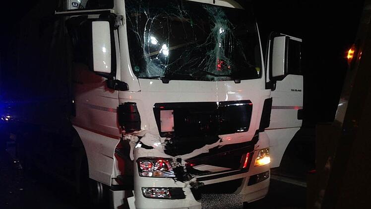 Die Aufräumarbeiten dauerten rund zwei Stunden. Foto: Michael Busch