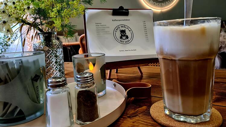 Kronach: Café "Wölfla" eröffnet - weitere Eröffnung in Teuschnitz angekündigt