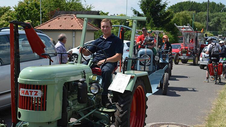 Der Zweite Vorsitzende Michael Wittig bei der Rundfahrt.  Foto: Sina Mattheus