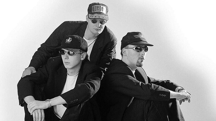 So erlebten die Eberner die "Comedian Rhythmists" in den 90er Jahren (von links) Helmut Lang, Johannes Lorentzen und Matthias Kaufmann. Tonmann Andi Voigt stand damals nicht auf der Bühne. Foto: Anton Hunger