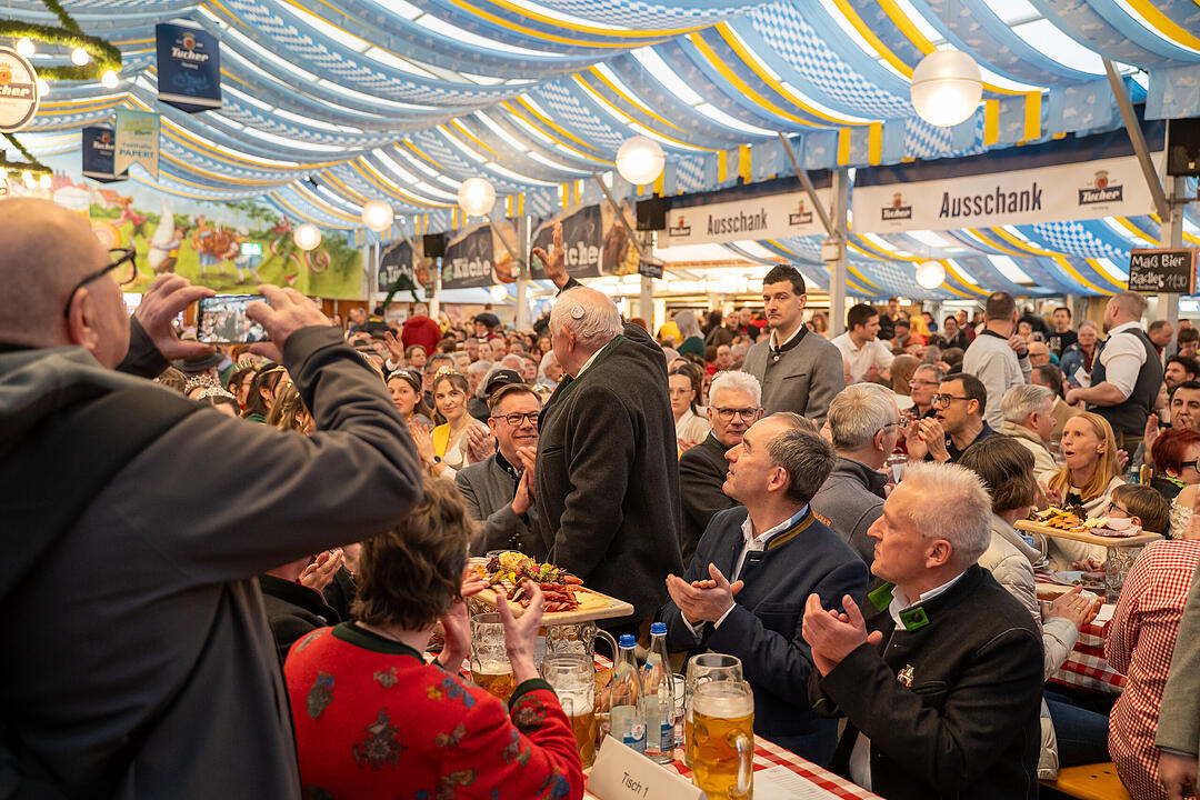 Mehr als 150 Buden und Attraktionen!