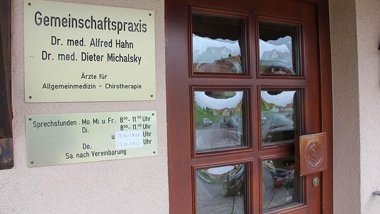 Obwohl beide Ärzte ausfielen, läuft der Praxisbetrieb in Burgpreppach nahtlos weiter. Foto: Ralf Kestel