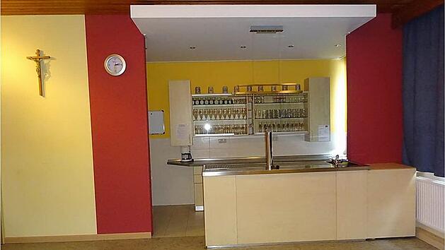 Der neue Ausschankbereich mit einer modernen Theke.  Foto: Heike Sch&uuml;lein