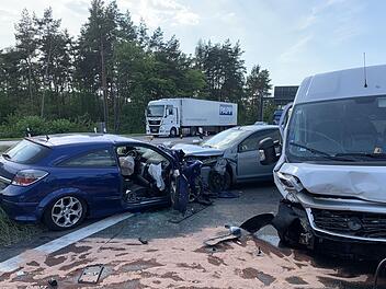 Zu einem Unfall infolge einer Falschfahrt ist es am Donnerstag, 25. Juli 2019, gegen 15.15 Uhr gekommen. Die Autobahn ist gesperrt. Foto:  News5/Grundmann