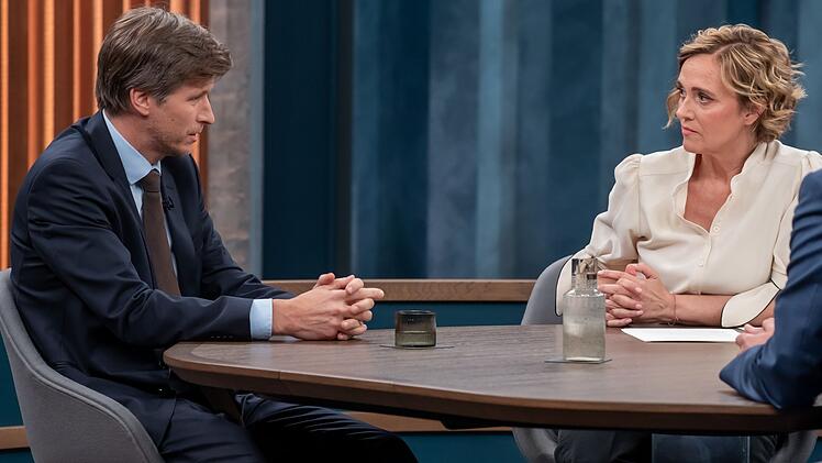 Der &Ouml;konom Moritz Schularick findet, dass die Benachteiligung j&uuml;ngerer Generationen durch geplante Rentenreformen in der &ouml;ffentlichen Debatte zu kurz kommt.
