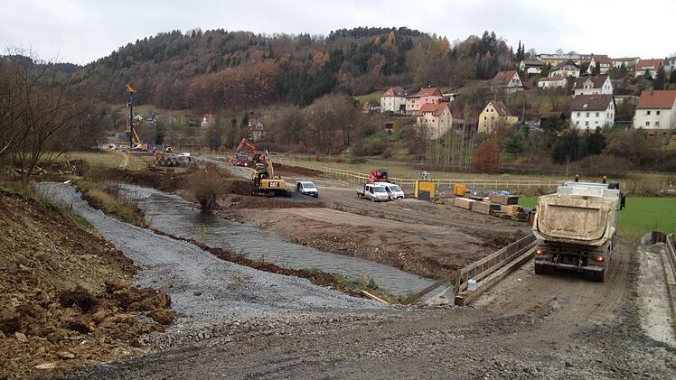 An der Ortsumgehung Untersteinach wird aktuell