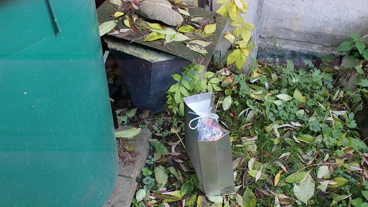 Misslungener Schockanruf in W&uuml;rzburg: Seniorin dreht Spie&szlig; um und f&uuml;hrt Betr&uuml;ger hinters Licht