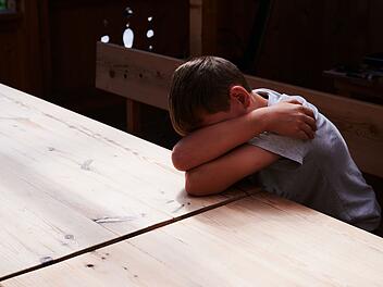 Illustration - Gewalt an Kindern