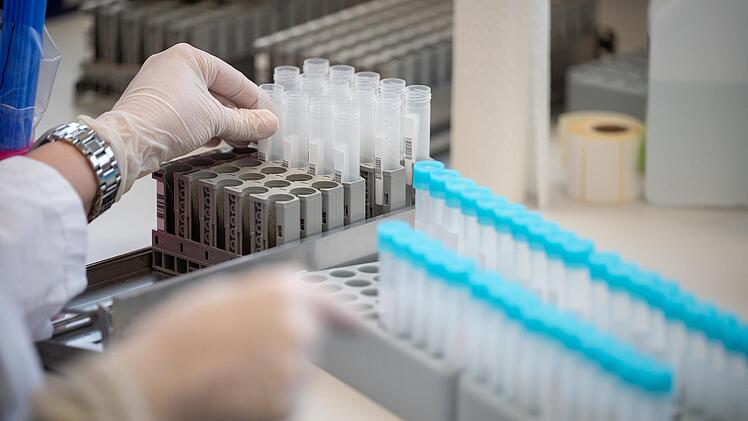Bei Screeings von PCR-Tests sind nun die ersten beiden Omikron-Fälle in Kulmbach aufgetaucht.