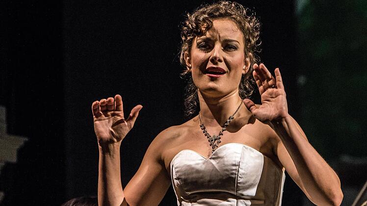 Impressionen vom Gala-Abend des Coburger Theaterfestes: Anna GütterFoto: Jochen Berger