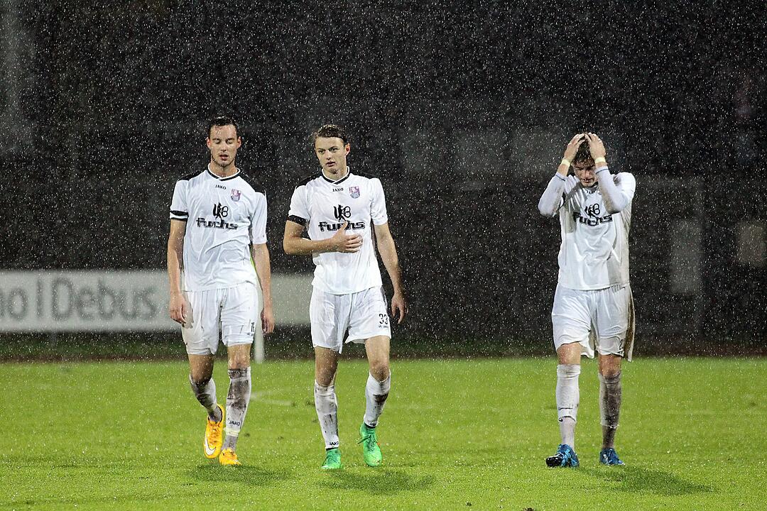 FC E Bbg gg Kickers Wbg 061015 02 zur Halbzeit