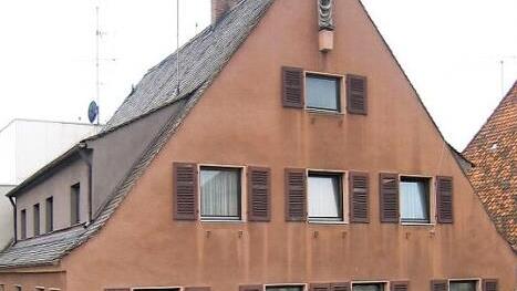 Auch das Gasthaus "Krone" war von den Amerikanern besetzt worden. Bürgermeister Hubmann bat darum, das Haus wieder zu räumen.