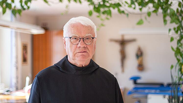 M&uuml;nsterschwarzach: M&ouml;nch feiert seinen 80. Geburtstag - was er in seinem Leben bis jetzt erlebt hat