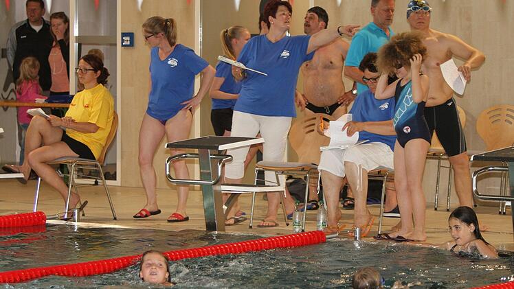 Die Organisatoren hatten viel Arbeit mit der Betreuung, aber auch der Kontrolle und Aufzeichnung der besten Leistungen.