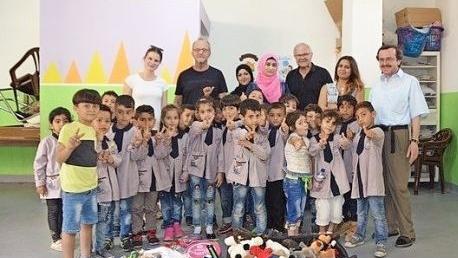 Die Flüchtlingskinder freuten sich über die Besucher aus Franken und die mitgebrachten Spenden.