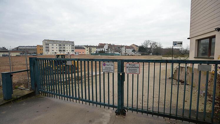 Das geräumte Glaskontor-Gelände aus unterschiedlichen Blickwinkeln Foto: Ronald Rinklef