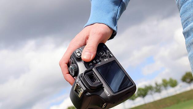 Digitalkameras bei Stiftung Warentest. Wir stellen die Sieger vor. Bild: Pixabay/JESHoots-com,