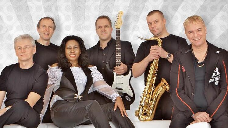 Mick Wiegärtner, Günter Schmuck, Clem Perkins, Wolfram Hentschel, Torsten Volkmann und Patrick Cox alias Jamdeluxe  Foto: pr