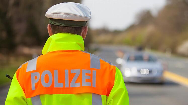 In Weidenbach haben Anwohner einfach ein Auto umgestellt. Symbolfoto: News5/Grundmann