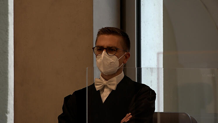 N&uuml;rnberg: "Ehrenmord" an Ehefrau - Ibrahim D. erschoss zwei Menschen und bekommt lebensl&auml;nglich