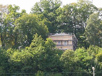 Wird zur Zeit aufwendig saniert: Der Pavillon am Adamiberg.