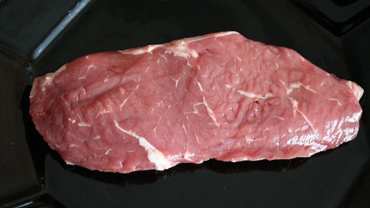 Ein Stück Roastbeef vom Jungbullen. Foto: Sabine Paulus