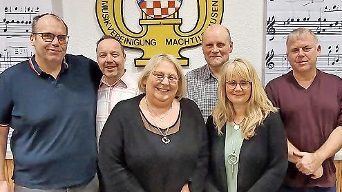 Unser Foto zeigt die Vorstandsmitglieder der Musikvereinigung Machtilshausen (von links): Holger Richter, Martin Schmelz, Sabine Parker, Paul Schmelz, Andrea Paulick und Roger Paulick. Auf dem Bild fehlt Michel Leppich.