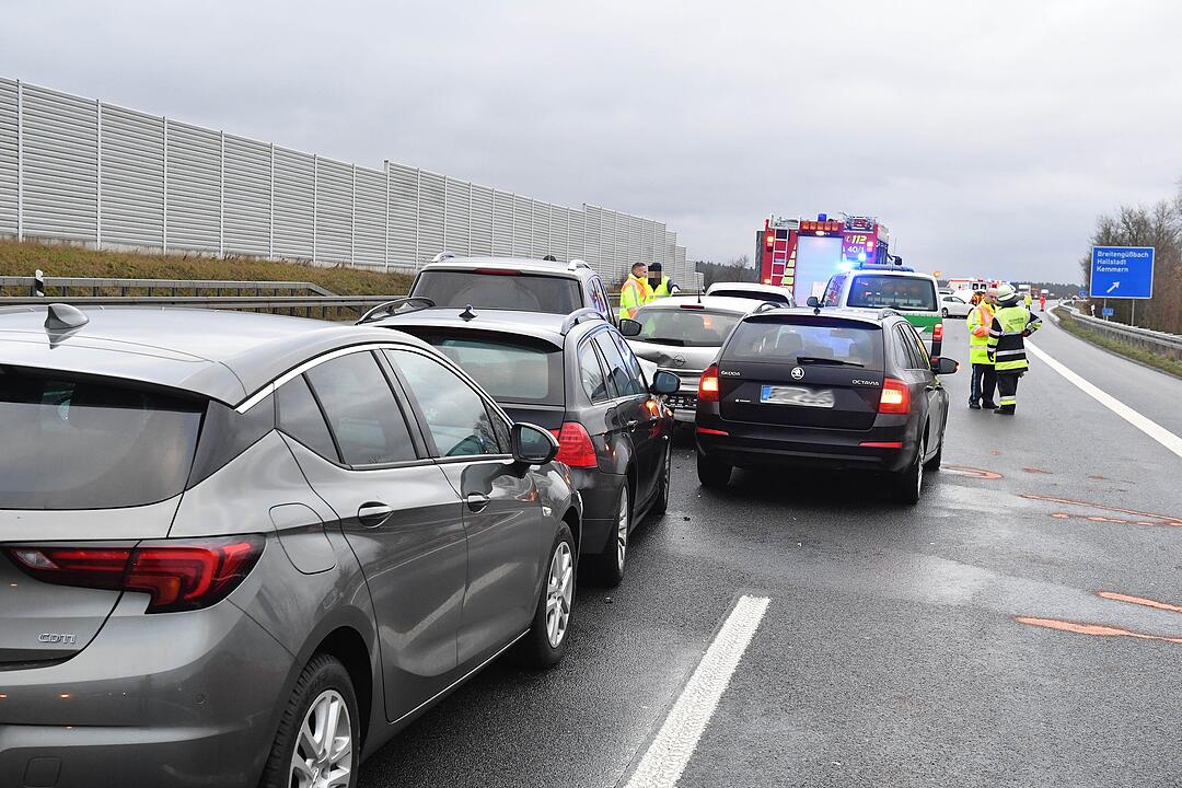 Massenunfall auf der A73 bei Breitengüßbach