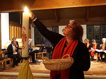 Karsamstag Abend wurde in Wildflecken "All In" gefeiert, die Feier der österlichen Geheimnisse in einer neuen liturgischen Form. Foto: Marion Eckert