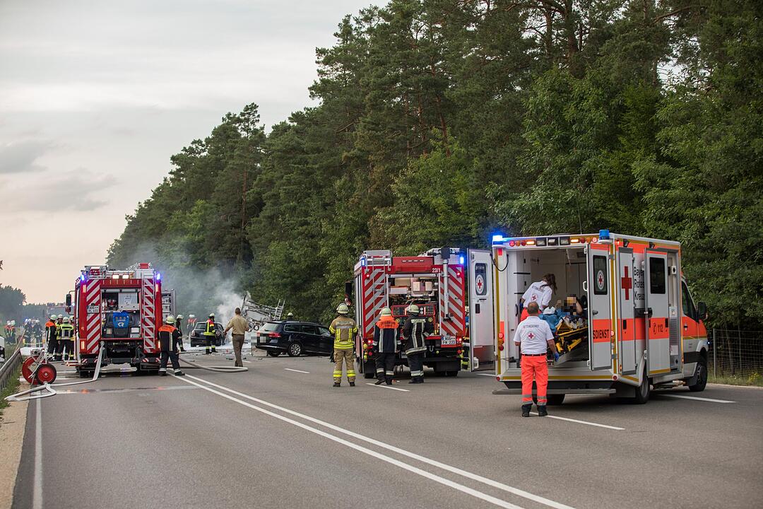 Schwerer Unfall bei Pleinfeld im Kreis Weißenburg-Gunzenhausen