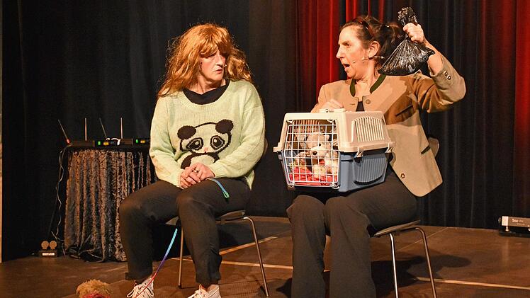 Birgit Süß & Heidi Friedrich  (von links) Ulrike Langer