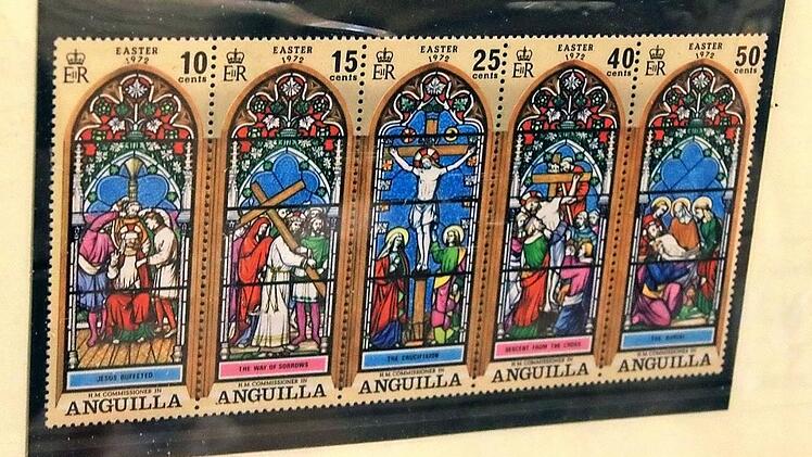 Der Leidensweg Christi auf Briefmarken aus Anguilla, einem britischen Überseegebiet in der Karibik