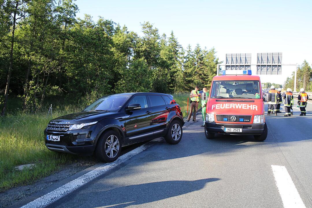 Hof: Schwerer Auffahrunfall auf der A72 bei Trogen