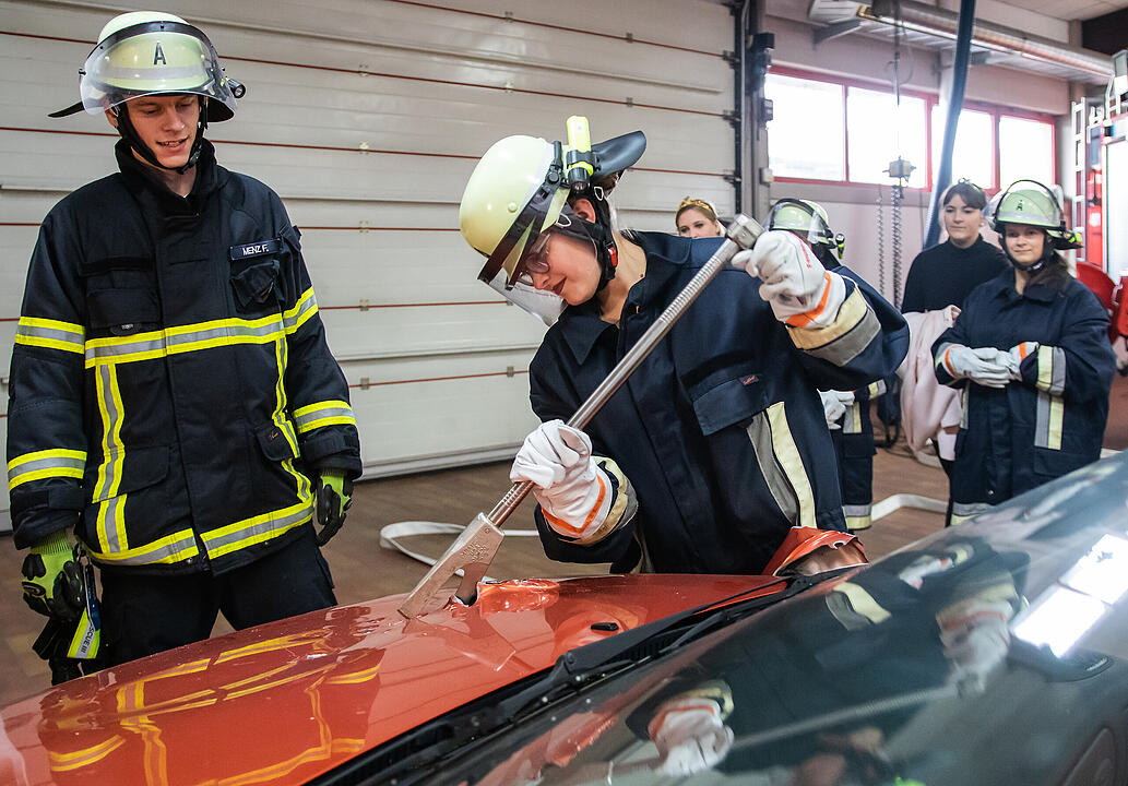Prinzessinnen bei Feuerwehr