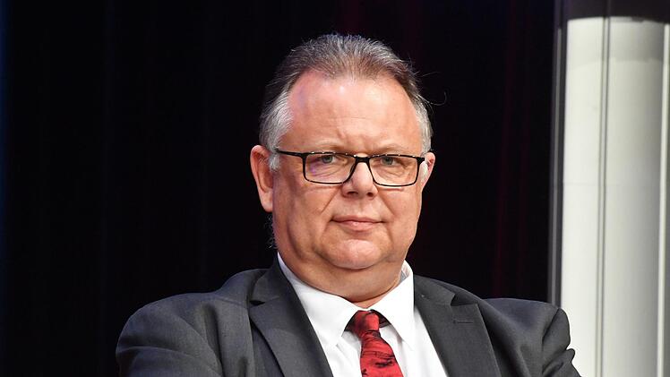 Impressionen vom Regionentalk zur Coburger Landratswahl im Kongresshaus: Martin Stingl (SPD)Foto: Ronald Rinklef