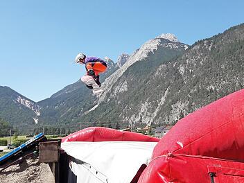 Auch im Sommer wird flei&szlig;ig trainiert. Mia Grempel hat den Sprung ins deutsche Nationalteam geschafft. Foto: Markus Grempel