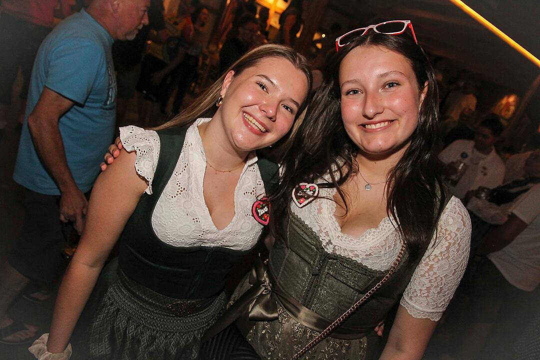 Am letzten Tag vom Bierfest wurde nochmal richtig gefeiert.
