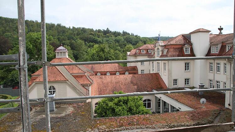 Die Baustelle im Schlosspark des Staatsbads Bad Brückenau schreitet voran. Foto: Ulrike Müller