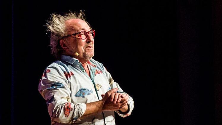 Mahner und Warner: Urban Priol stellte sein neues Programm "Im Fluss" in Coburg vor.Foto: Jochen Berger