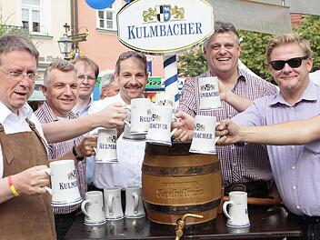 Frisch angestochen: Am Wochenende werden wieder tausende Besucher auf das Altstadtfest in Kulmbach kommen. Foto: Jochen Nützel